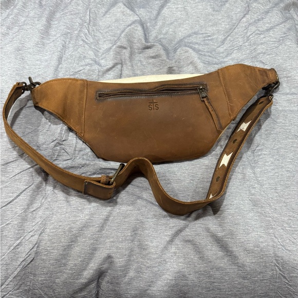 STS Ranchware cowhide bum bag - Picture 3 of 3